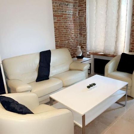 Appart Toulousaine Avec Patio Rdc Aucamville Экстерьер фото